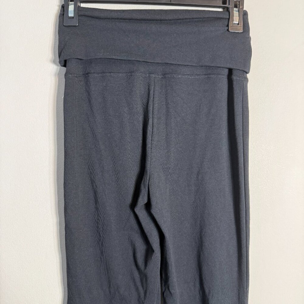 Offline by Aerie OG Foldover Super Flare Leggings Womens Small Black Active NWOT - Picture 8 of 12